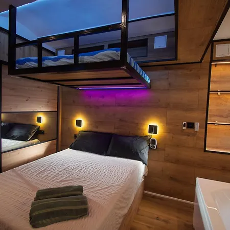 Snowgranada Snow Jacuzzi Sierra Nevada